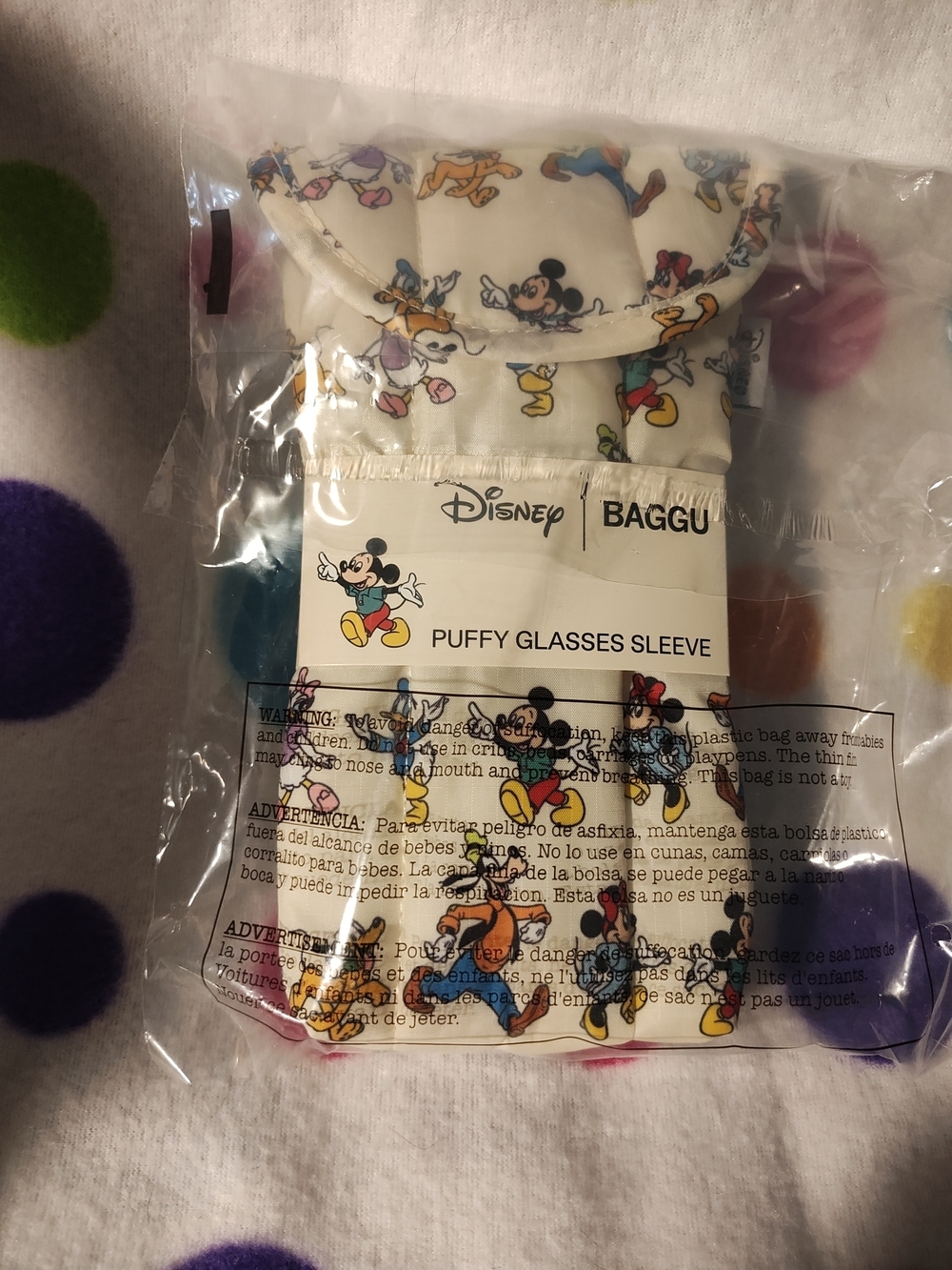 BAGGU Puffy Glasses Sleeve - Cream with Multicolor Disney Characters